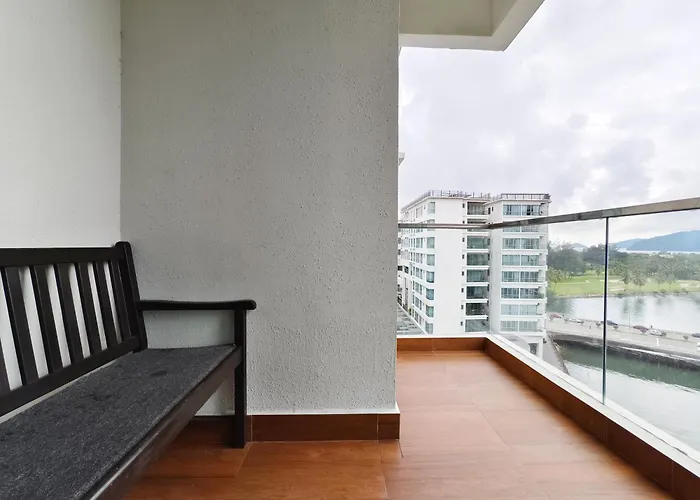 The Loft Residence At Imago Kk Times Square